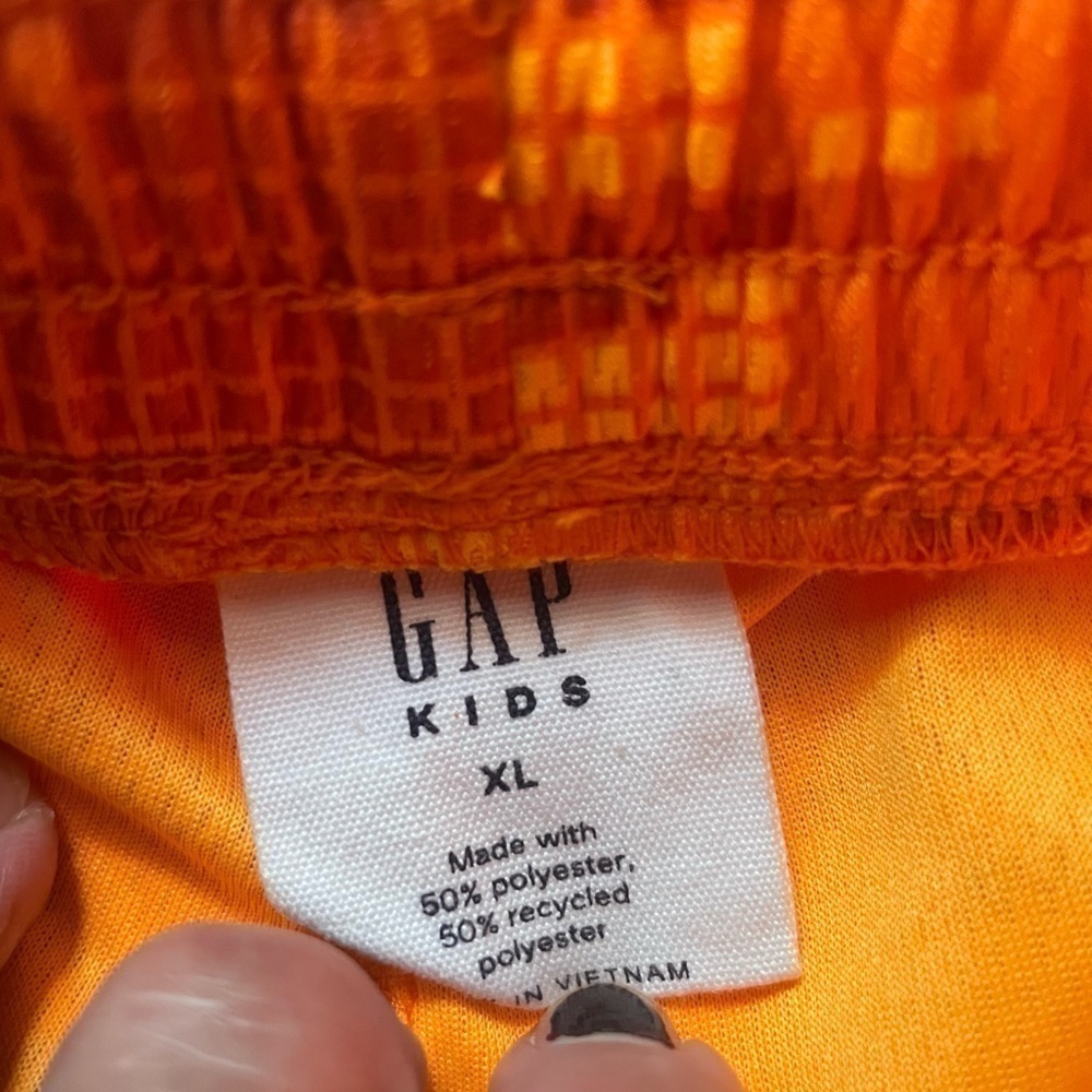 NWOT Gap shots - Picture 6 of 6